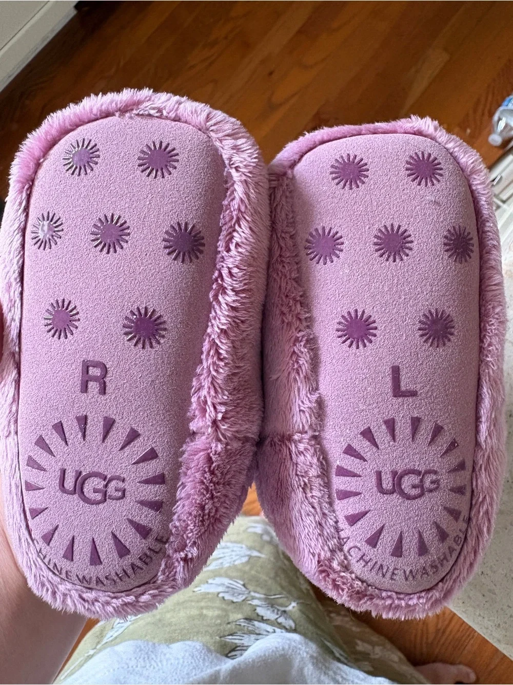UGG baby Nesti Booties size 6-12 months